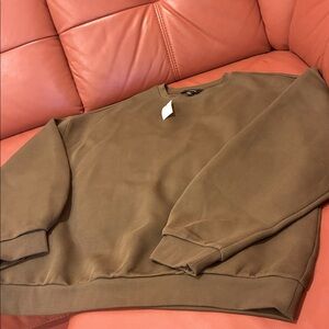 New with tag $70 MEN'S Banana Republic Sweatshirt